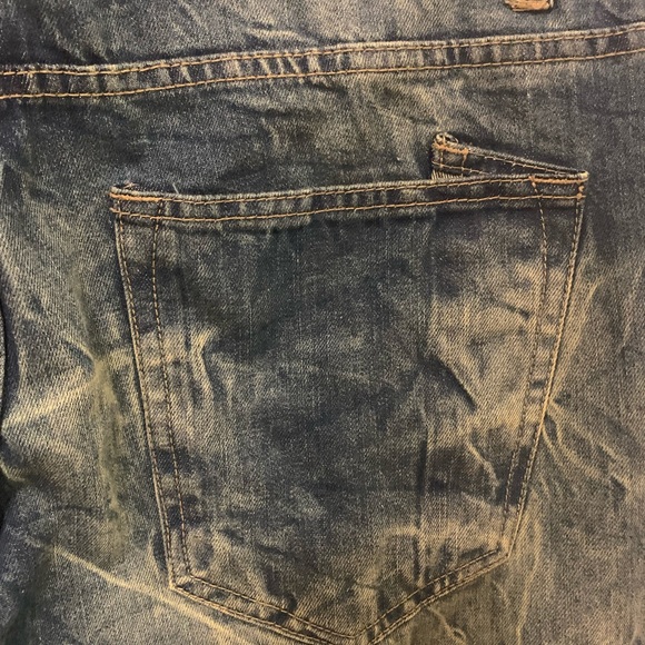 Evolution in Design - Jeans - Picture 4 of 6
